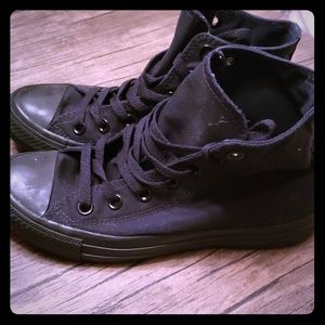 Black hi top converses